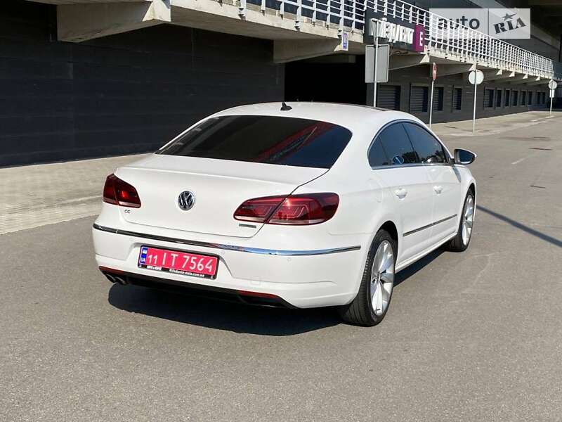 Купе Volkswagen CC / Passat CC 2014 в Києві