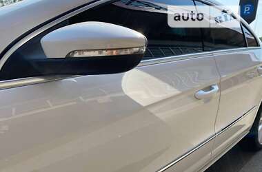 Купе Volkswagen CC / Passat CC 2014 в 