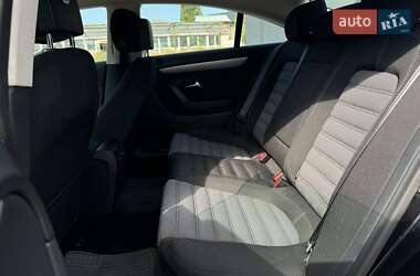 Купе Volkswagen CC / Passat CC 2014 в 