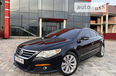 Купе Volkswagen CC / Passat CC 2009 в Тячеве