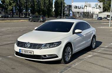 Купе Volkswagen CC / Passat CC 2012 в Киеве