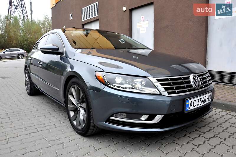 Купе Volkswagen CC / Passat CC 2013 в Львове