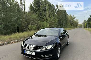 Купе Volkswagen CC / Passat CC 2012 в Киеве