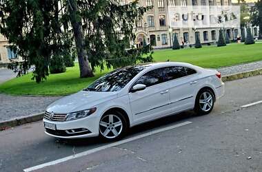 Купе Volkswagen CC / Passat CC 2013 в Киеве