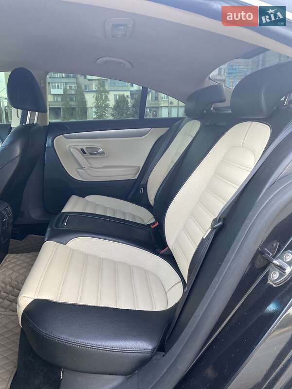 Купе Volkswagen CC / Passat CC 2010 в Вольногорске