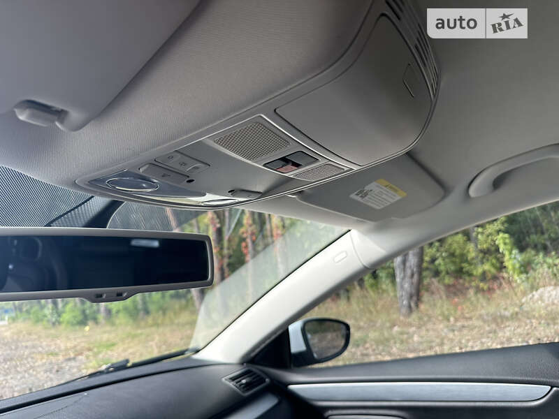 Купе Volkswagen CC / Passat CC 2015 в Киеве фото 6 Купе Volkswagen CC / Passat CC 2015 в Киеве