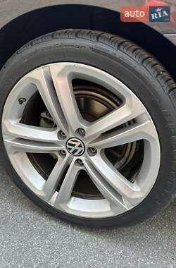 Купе Volkswagen CC / Passat CC 2012 в 