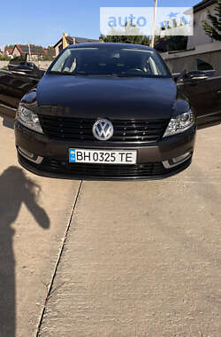 Купе Volkswagen CC / Passat CC 2013 в Одесі