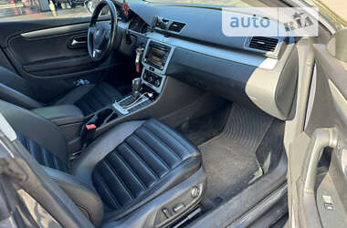 Купе Volkswagen CC / Passat CC 2011 в 