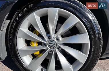 Купе Volkswagen CC / Passat CC 2015 в 