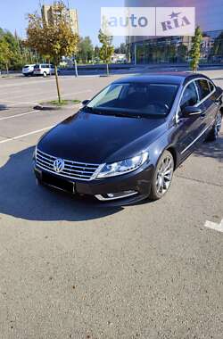 Купе Volkswagen CC / Passat CC 2013 в Львове