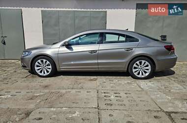 Купе Volkswagen CC / Passat CC 2012 в 