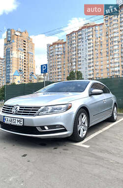 Купе Volkswagen CC / Passat CC 2014 в Києві