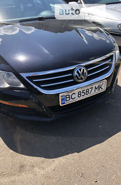 Купе Volkswagen CC / Passat CC 2010 в Львові