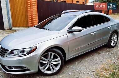Купе Volkswagen CC / Passat CC 2012 в 