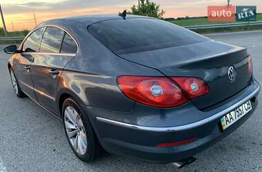 Купе Volkswagen CC / Passat CC 2011 в 