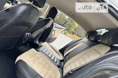 Купе Volkswagen CC / Passat CC 2013 в Киеве