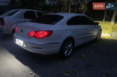 Купе Volkswagen CC / Passat CC 2011 в Каменском