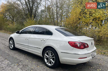 Купе Volkswagen CC / Passat CC 2011 в Каменском