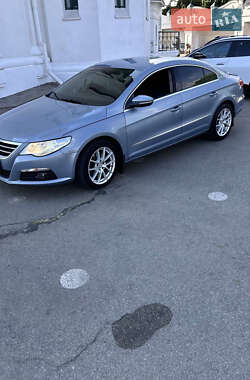 Купе Volkswagen CC / Passat CC 2010 в 