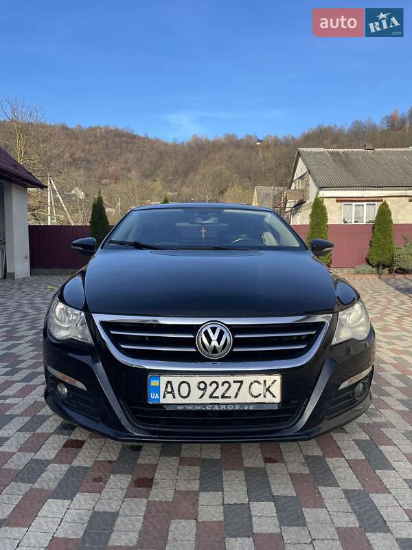 Купе Volkswagen CC / Passat CC 2008 в Деловом