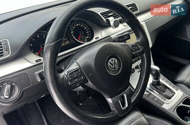 Купе Volkswagen CC / Passat CC 2012 в Сваляві