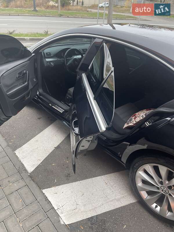 Купе Volkswagen CC / Passat CC 2010 в Харькове