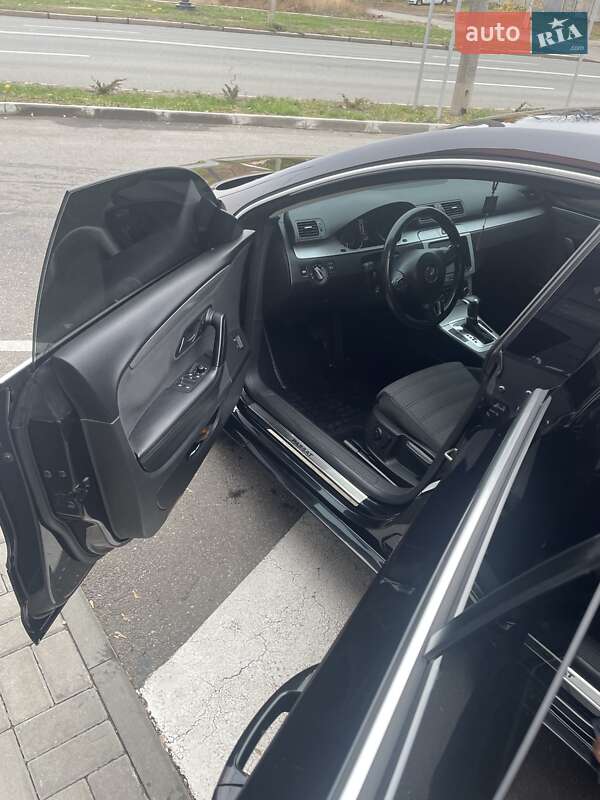 Купе Volkswagen CC / Passat CC 2010 в Харькове