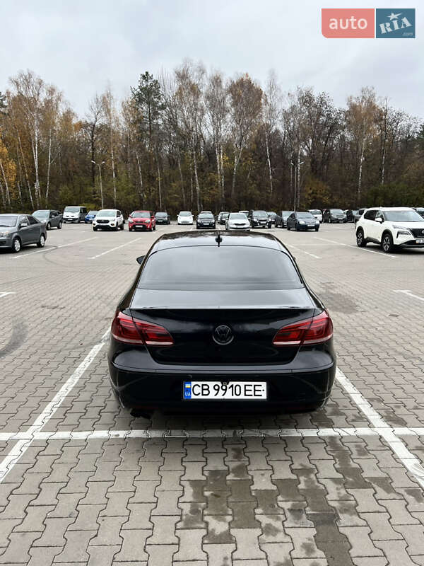 Купе Volkswagen CC / Passat CC 2013 в Чернігові