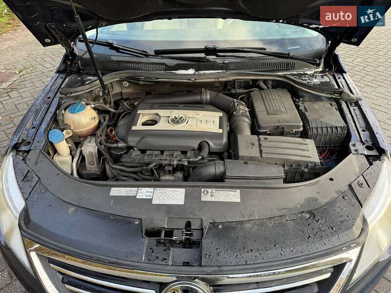 Купе Volkswagen CC / Passat CC 2011 в Харькове