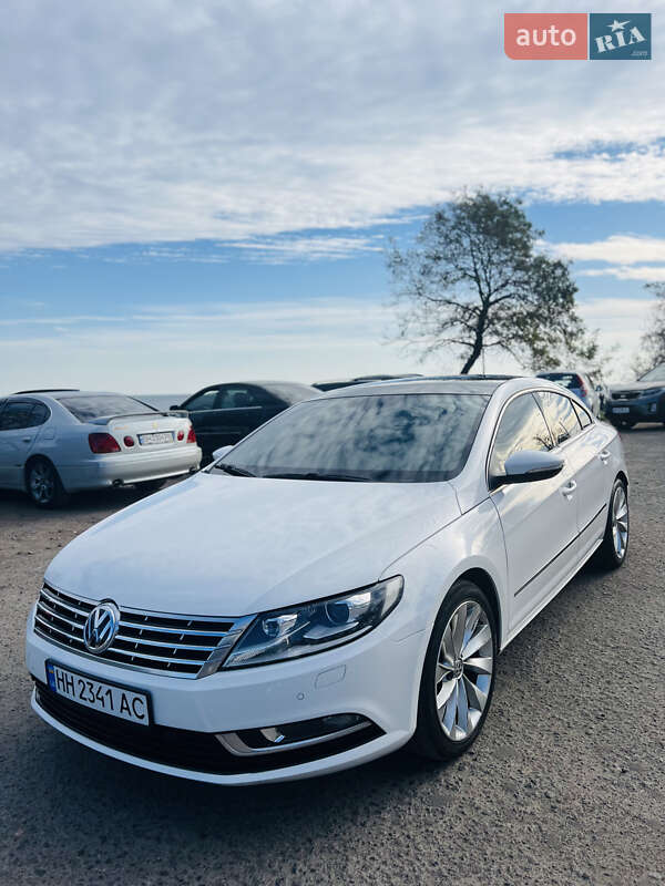 Купе Volkswagen CC / Passat CC 2014 в Одесі