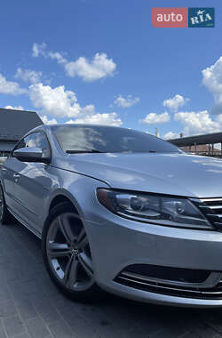 Купе Volkswagen CC / Passat CC 2012 в Березані