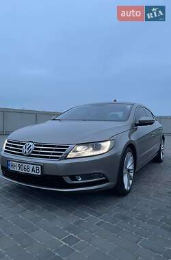 Купе Volkswagen CC / Passat CC 2014 в Одесі