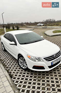 Купе Volkswagen CC / Passat CC 2011 в Коломиї