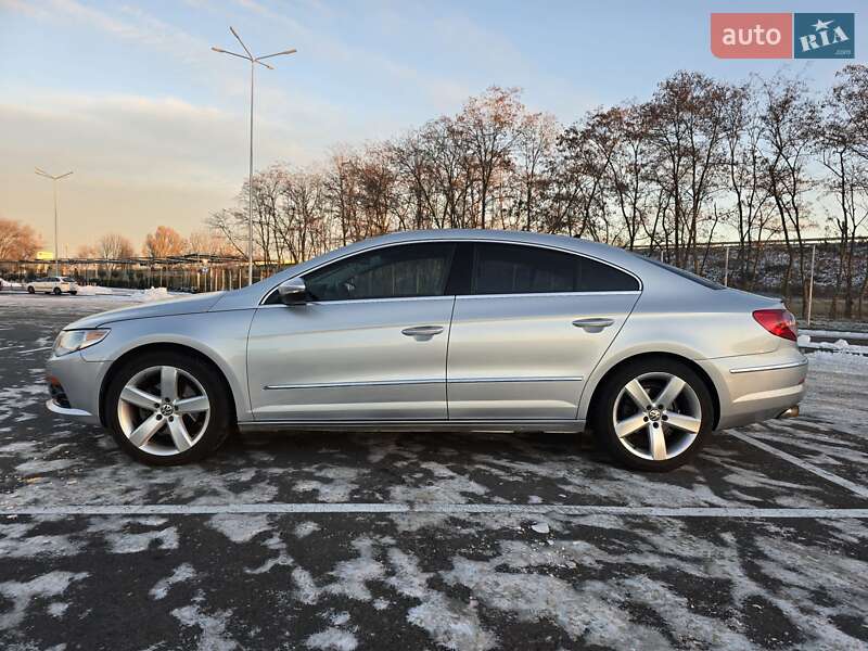 Купе Volkswagen CC / Passat CC 2011 в Днепре