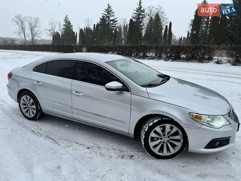 Volkswagen CC / Passat CC 2011