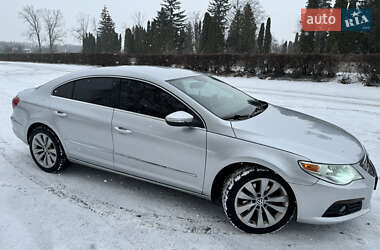 Купе Volkswagen CC / Passat CC 2011 в 