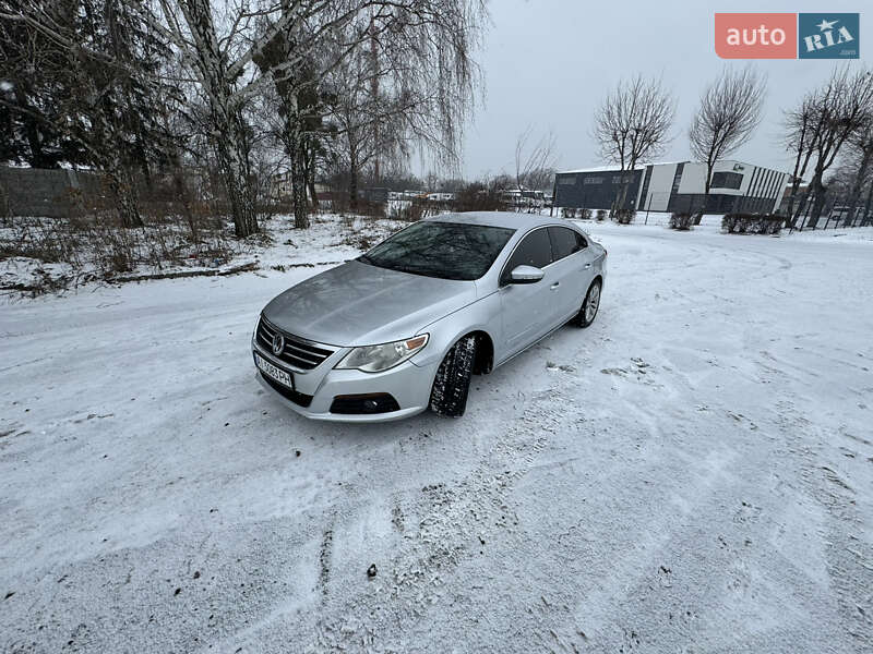 Купе Volkswagen CC / Passat CC 2011 в Белой Церкви