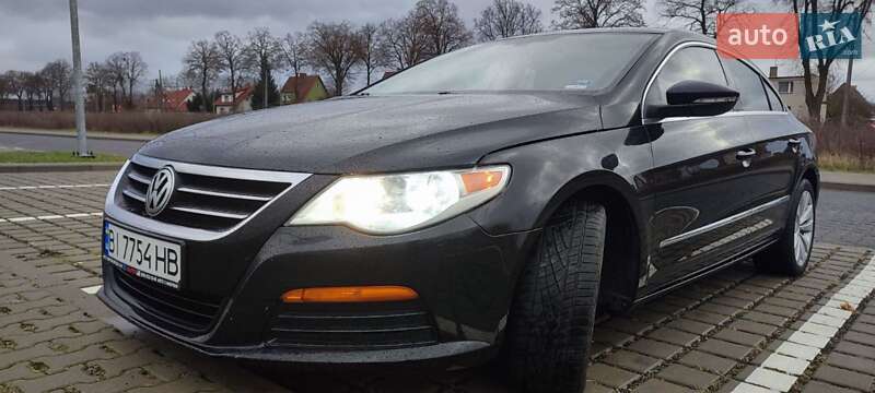 Купе Volkswagen CC / Passat CC 2011 в Полтаве