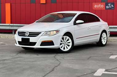 Купе Volkswagen CC / Passat CC 2010 в 