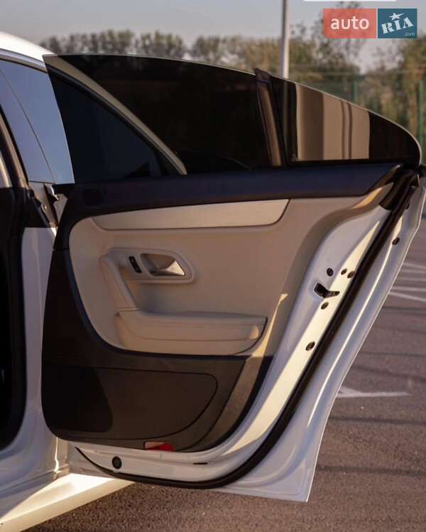 Купе Volkswagen CC / Passat CC 2014 в Луцке
