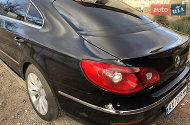 Купе Volkswagen CC / Passat CC 2011 в 