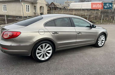 Купе Volkswagen CC / Passat CC 2010 в Могилев-Подольске