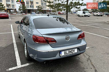 Купе Volkswagen CC / Passat CC 2013 в Миколаєві