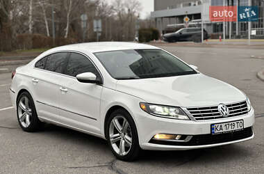 Купе Volkswagen CC / Passat CC 2012 в Києві