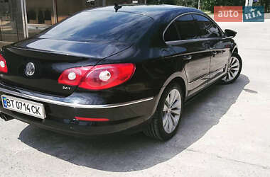 Купе Volkswagen CC / Passat CC 2011 в Львові