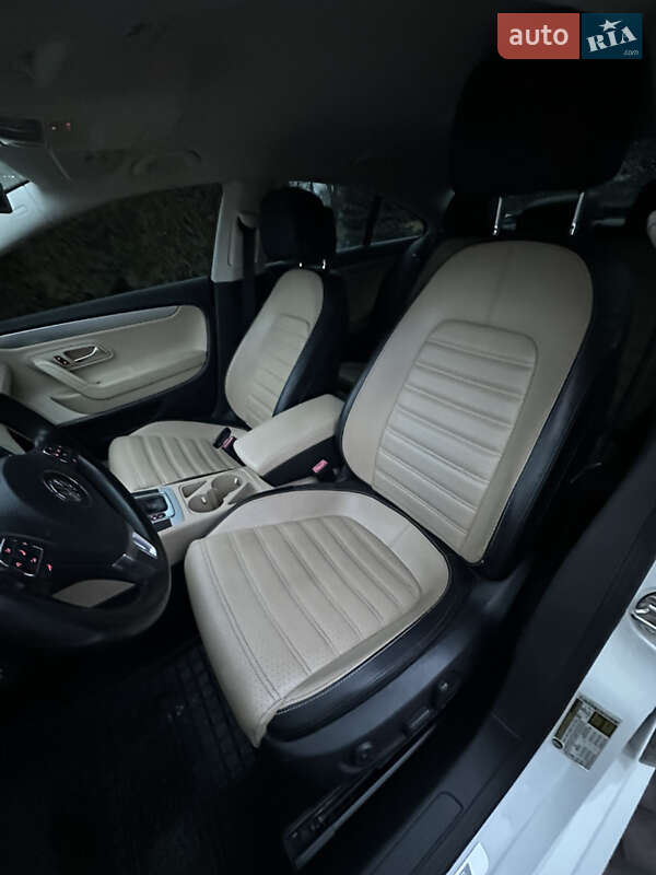 Купе Volkswagen CC / Passat CC 2012 в Днепре