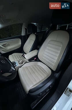 Купе Volkswagen CC / Passat CC 2012 в 