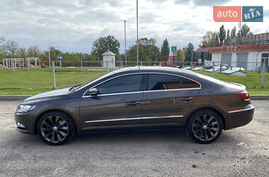 Купе Volkswagen CC / Passat CC 2013 в 