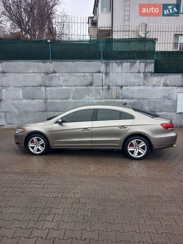 Купе Volkswagen CC / Passat CC 2013 в Обухове
